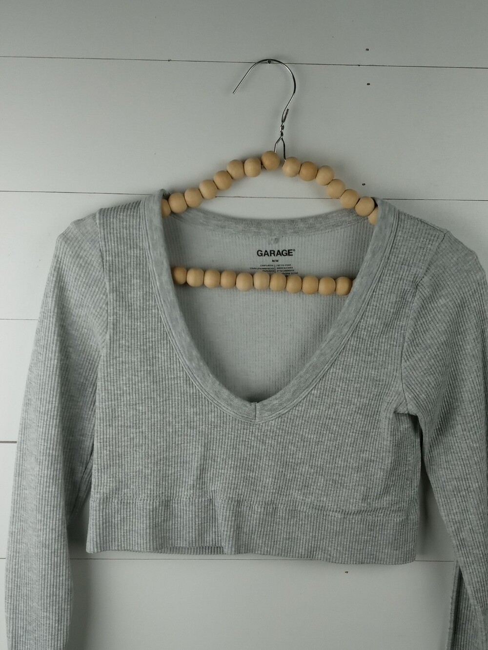 Garage Women's size M light gray ribbed cropped swoop neck long sleeve top